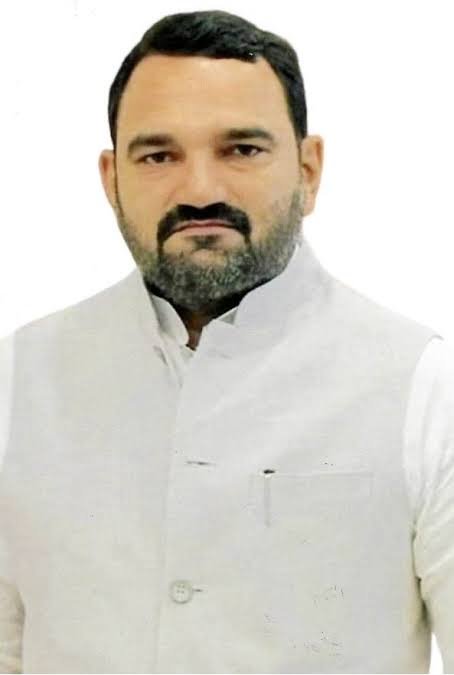 Shri Yogesh Dhama
