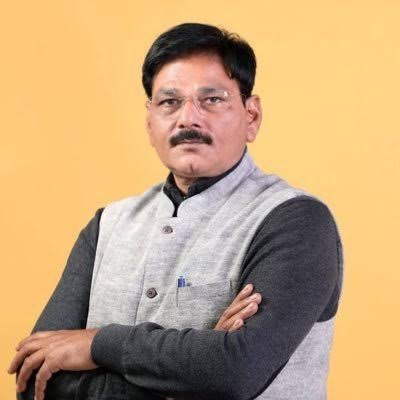Shri Dhirendra Singh